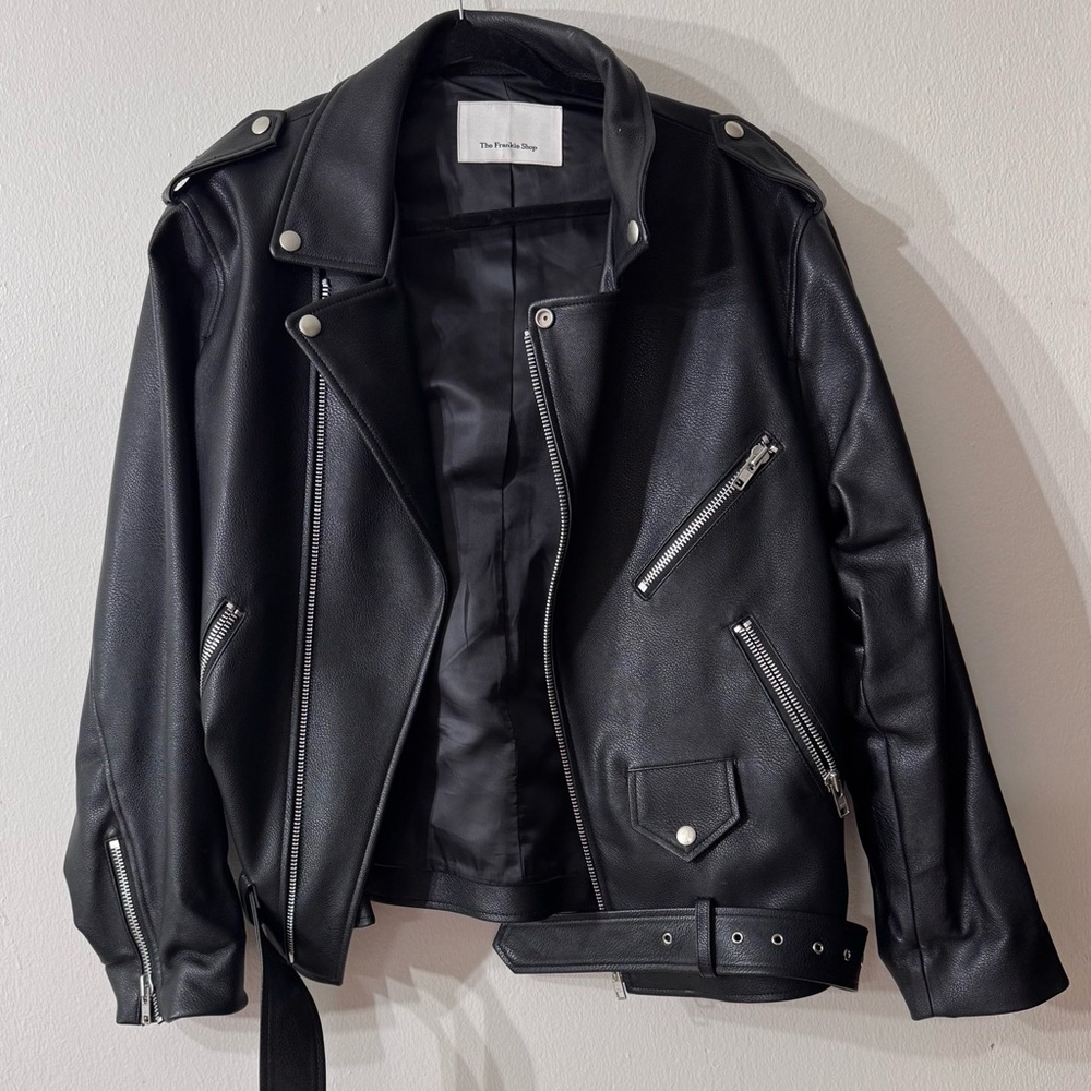 Frankie Shop Aria Faux Leather Jacket - Black 
ONE SIZE